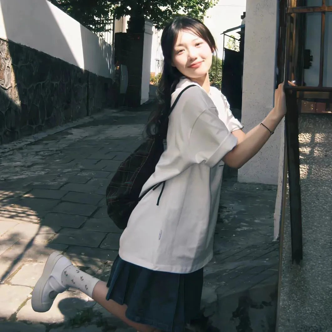 此刻姬情